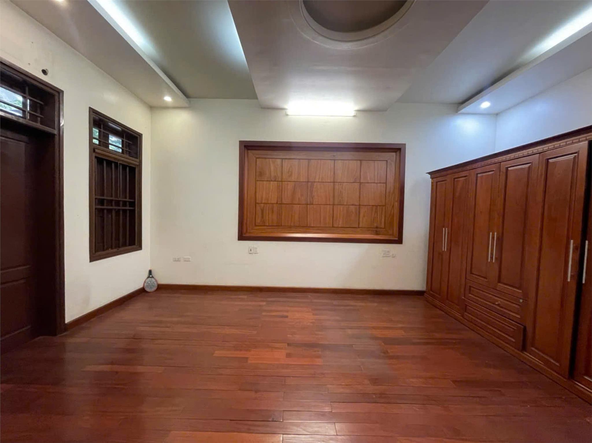 Bán nhà 4 tầng, 100m2, 5,5 tỷ băng 2 đường Mê Linh, Liên Bảo, Vĩnh Yên, - Ảnh 4